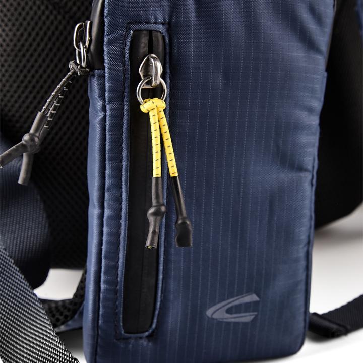 Actual product image Camel Active Shores Rolltop Rucksack mit gepolsterten Schulterriemen (22 l)