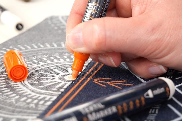 Image du produit Kreul Marqueur textile OPAK, pointe ogive, noir (Noir, 4 mm, 1 x)