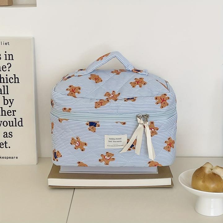Produktbild Only-Bags.Store Kuschelige gesteppte Teddybär-Kosmetiktasche - perfekt für Reise oder Schule - weiches