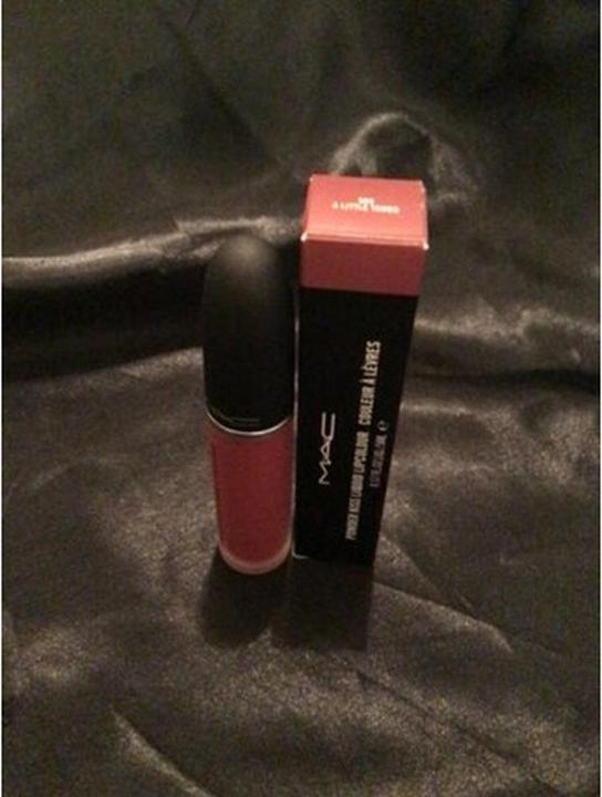 Image du produit MAC Cosmetics Powder Kiss Liquid Lipcolour (988 A Little Tamed)