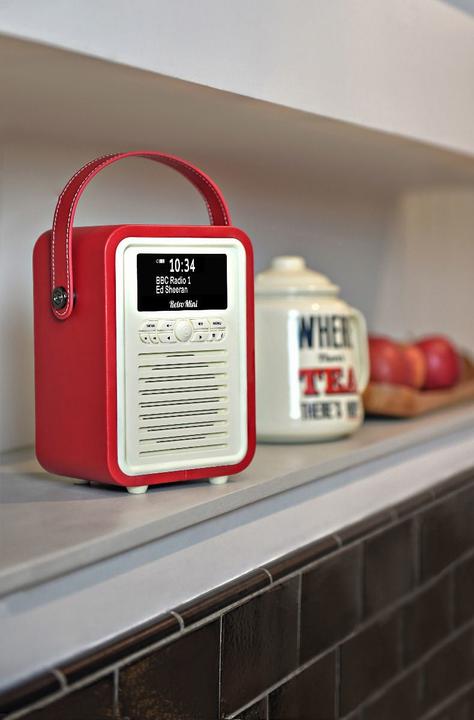 Actual product image View Quest Retro Mini (DAB+, FM, Bluetooth)