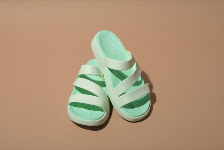 Actual product image Crocs W's Getaway Strappy (37)