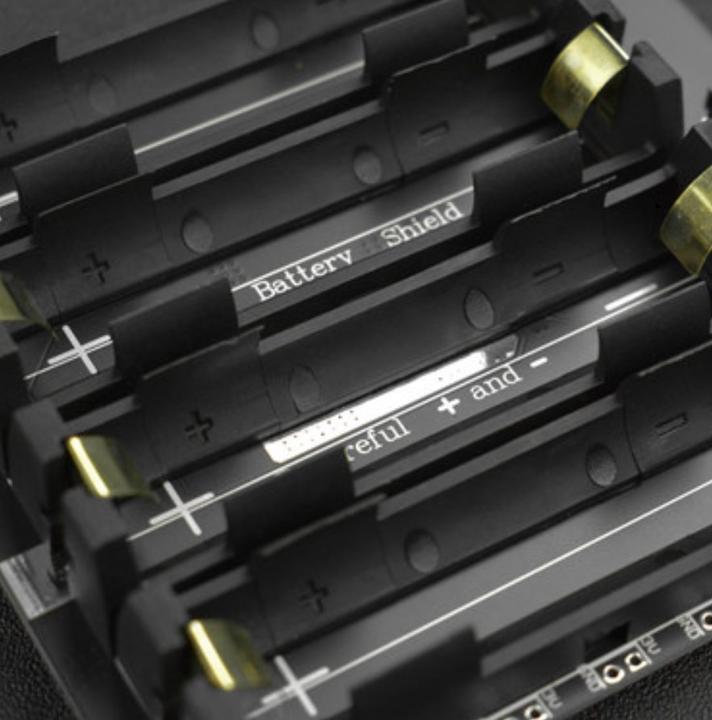 Image du produit DFRobot 4x18650 Bouclier de batterie au lithium 3A 5V/3.3V