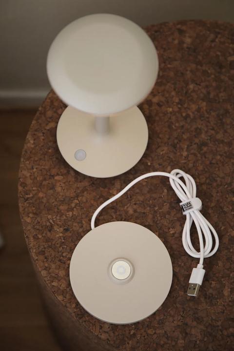Image du produit Markslöjd PETIT Rechargeable Table Greige B/O (200 lm)