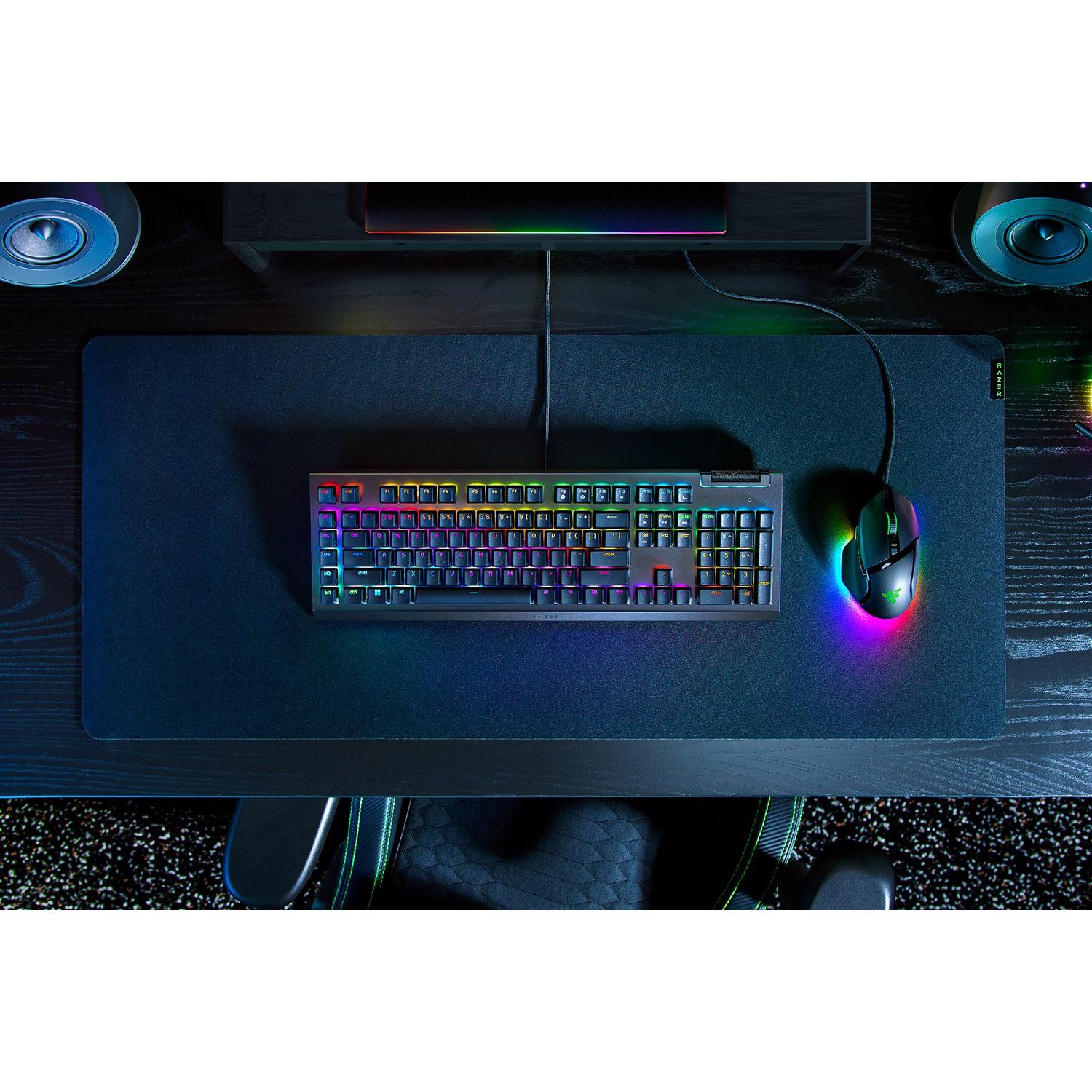 Razer Blackwidow V4 X (Deutschland, Kabelgebunden), Tastatur, Schwarz