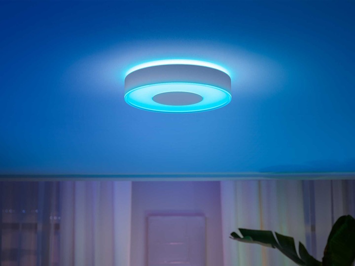 Produktbild Philips Hue White & Color Ambiance Infuse (2400 lm)