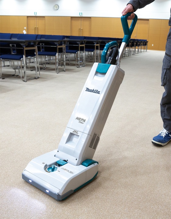Produktbild Makita 2x18V Akku-Staubsauger DVC560Z (Nass-Trockensauger)