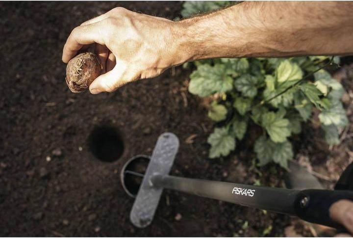 Actual product image Fiskars Ergo bulb planter