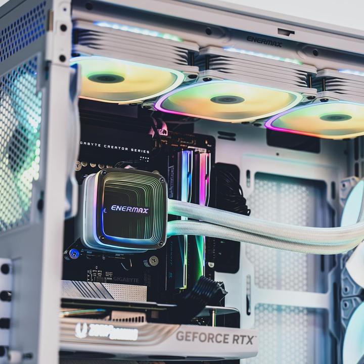 Actual product image Enermax AQUAFUSION ADV ARGB Snow White 240 AIO CPU Water Cooling Intel LGA1700 AM5 Ready,250W+ TDP
