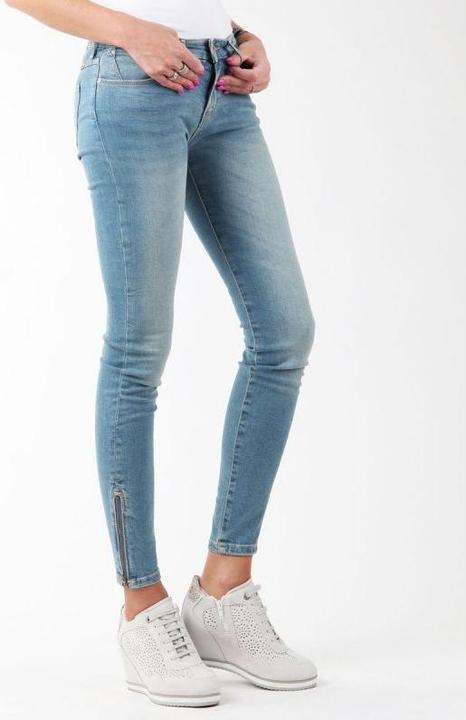 Immagine prodotto Wrangler Skylark Jeans (W27/L32)