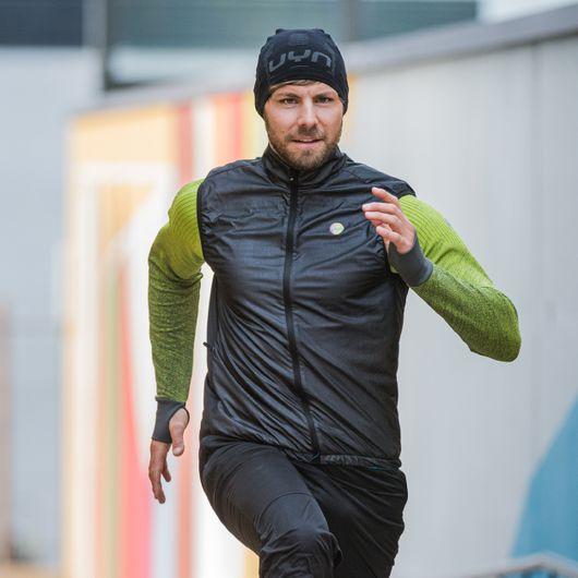 Actual product image UYN Masterwind running waistcoat (XL)