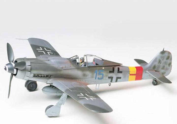 Actual product image Tamiya Focke-Wulf D9