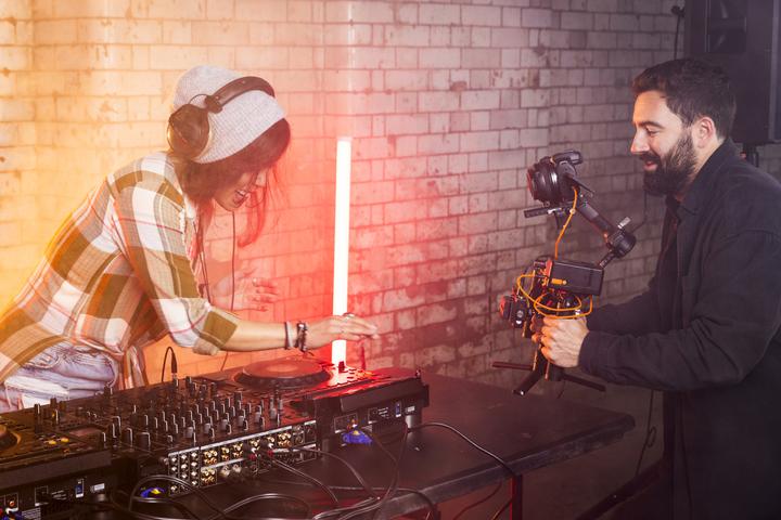 Produktbild Canon RF-S 3.9mm F3.5 STM Dual (Canon RF-S, APS-C / DX)