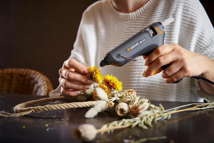 Actual product image Steinel Glumatic 1011 hot glue gun 11 mm 45 W 240 V 1 pc.