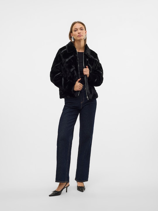 Actual product image Vero Moda VMSONJALUIS Jacket Faux fur jacket (XS)