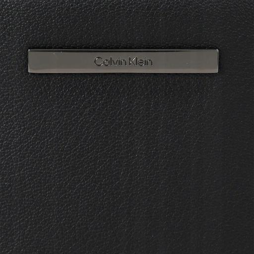 Image du produit MGA Eh bien (51% POLYESTER RECYCLÉ, 49% POLYURÉTHANE)