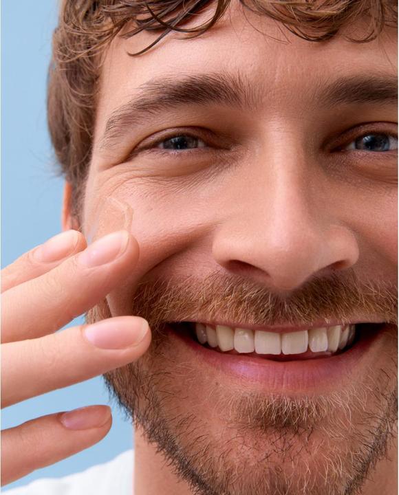 Produktbild NIVEA MEN Sensitive Bart & Gesicht Pflege-Gel (50 ml)