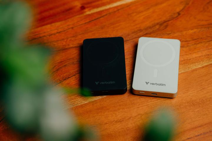 Produktbild Verbatim Charge 'n' Go Essentials (10000 mAh, 35 W, 37 Wh)