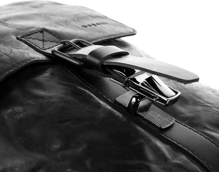 Produktbild Bugatti Umhängetasche SMOKY