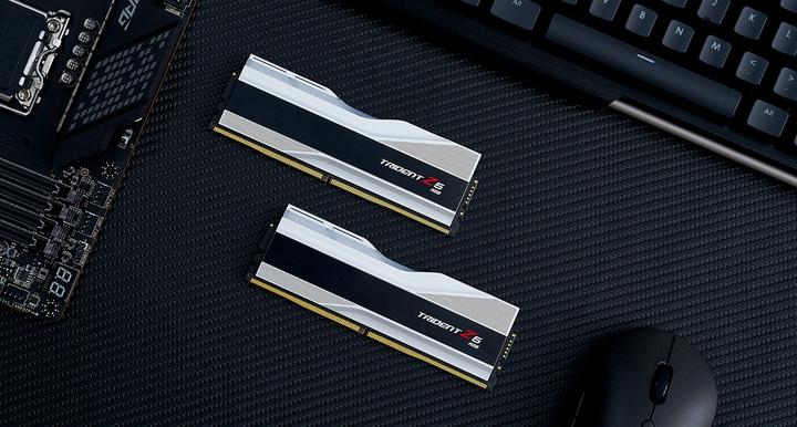 Actual product image G.Skill Trident Z5 RGB (2 x 16GB, 8000 MHz, DDR5-RAM, DIMM)