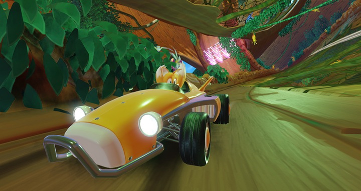 Actual product image Sega Team Sonic Racing (Xbox Series X, Xbox One X, IT)
