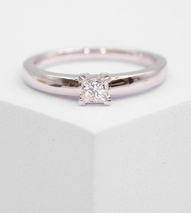 Produktbild Muau Solitaire (52, 750/18 K Gold)