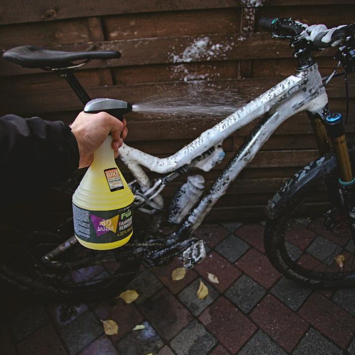 Image du produit F100 Nettoyeur de bicyclette 1000ml (1000 ml, Nettoyant pour vélo)