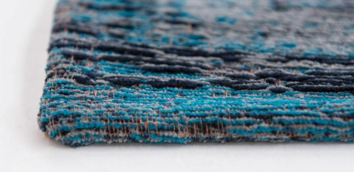 Actual product image Louis de Poortere Fading World Medaillon (240 x 340 cm)