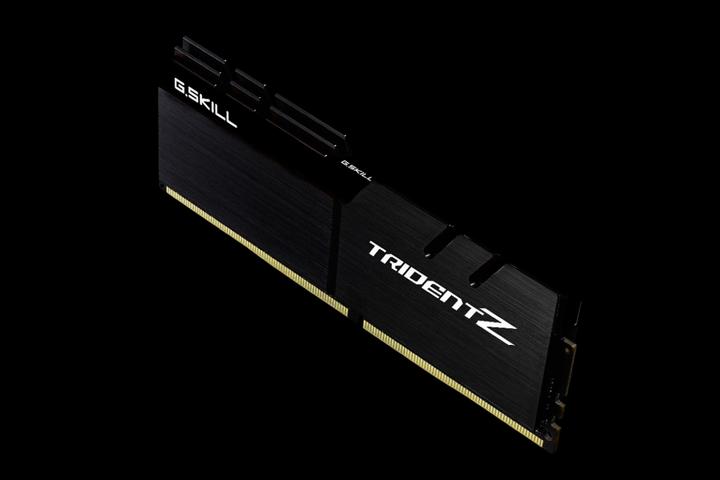 Produktbild G.Skill F4-4400C19D-16GTZKK Trident Z DDR4 16 GB (2 x 8GB, 4400 MHz, DDR4-RAM, DIMM)