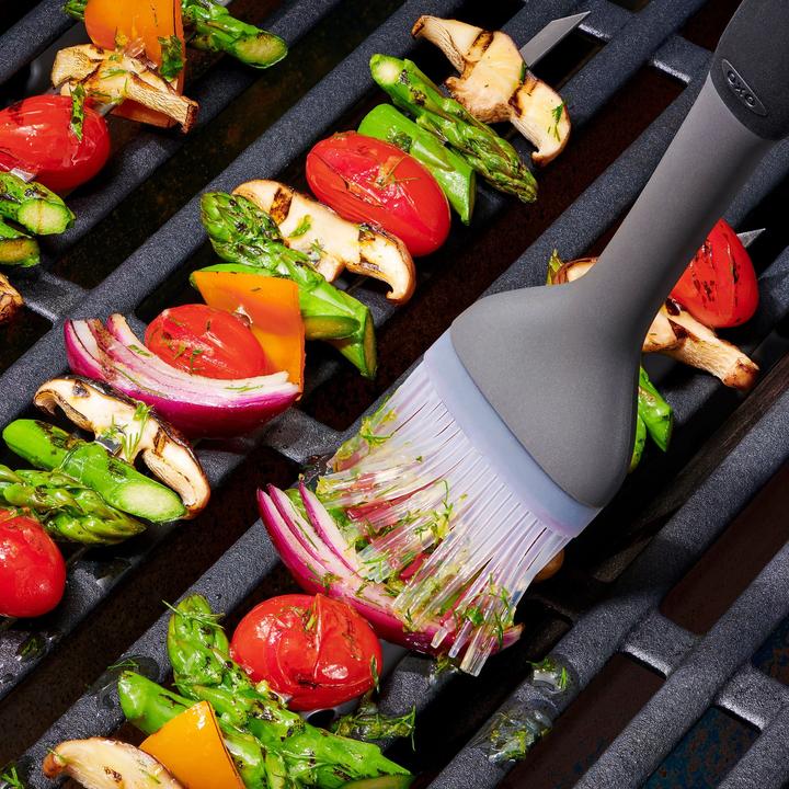Actual product image OXO Good Grips Barbecue Brush