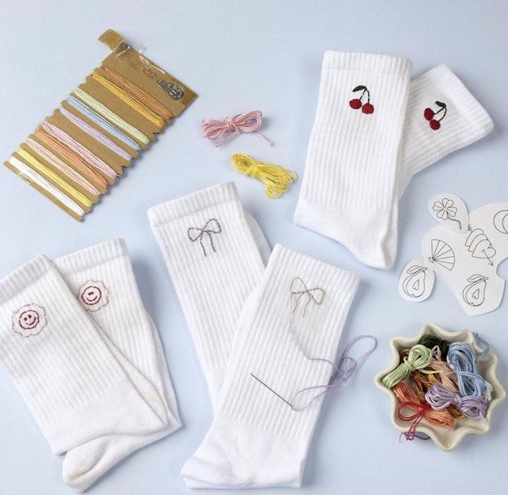 Actual product image Creativ Company Embroidery thread