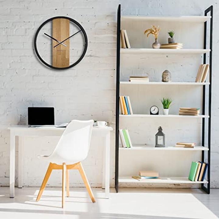 Image du produit Flexistyle Horloge mural silencieux ovale moderne en métal et bois pour intérieur (50 cm)