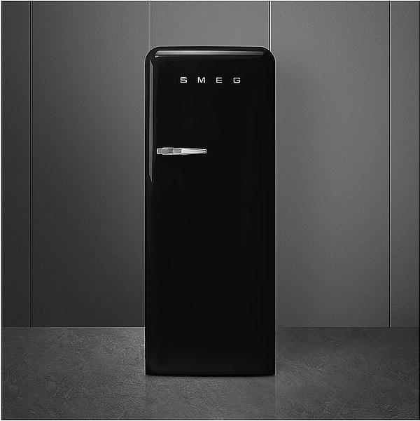 Image du produit Smeg Style rétro FAB28RBL5 (270 l)