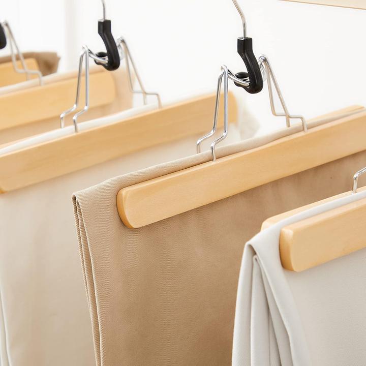 Actual product image Songmics Hanger (12 x)