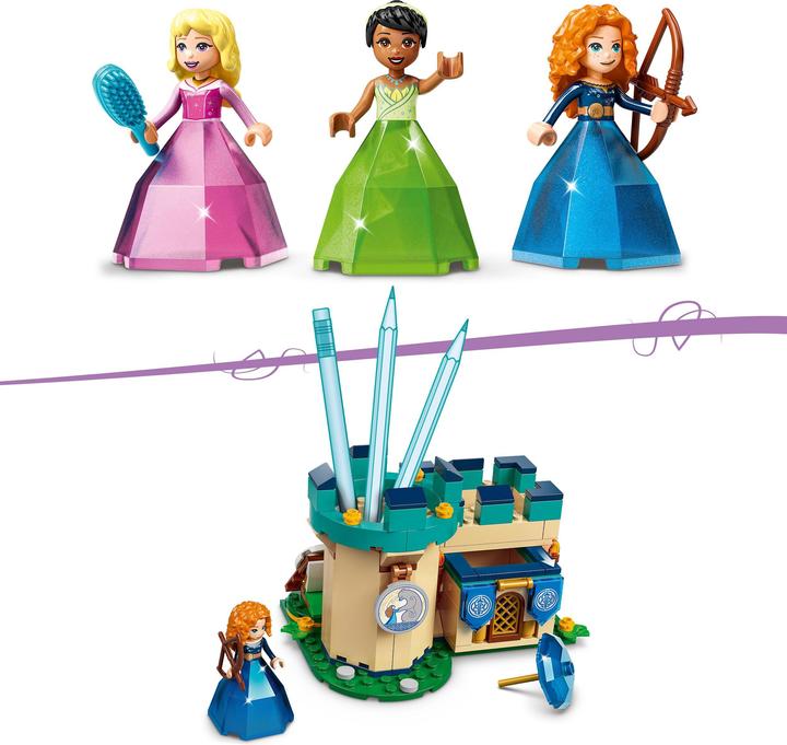 Actual product image LEGO Aurora's, Merida's and Tiana's magic works (43203, LEGO Disney)