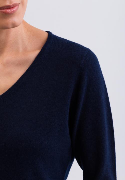 Actual product image Cash-Mere Cashmere V-neck Sweater (XS)