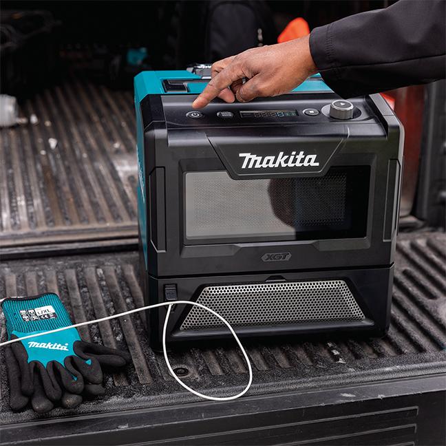 Actual product image Makita Battery Microwave XGT MW001GZ (8 l)