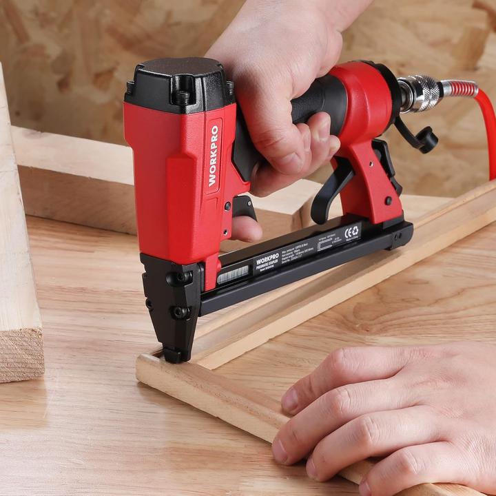 Actual product image Workpro W181010AU Pneumatic tacker