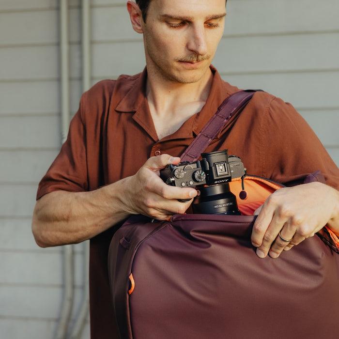 Actual product image Peak Design Everyday Totepack 20L (Photo backpack, 20 l)