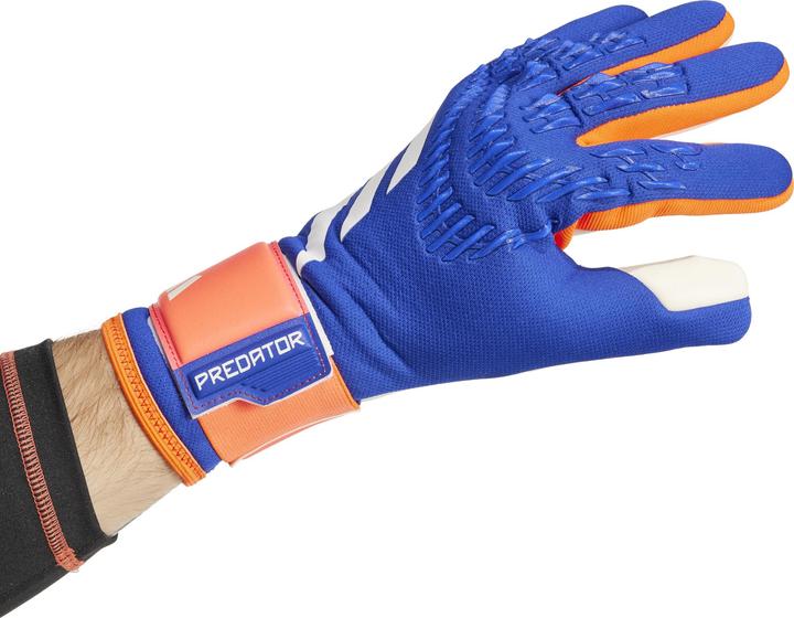 Actual product image adidas Predator goalkeeper gloves (11)