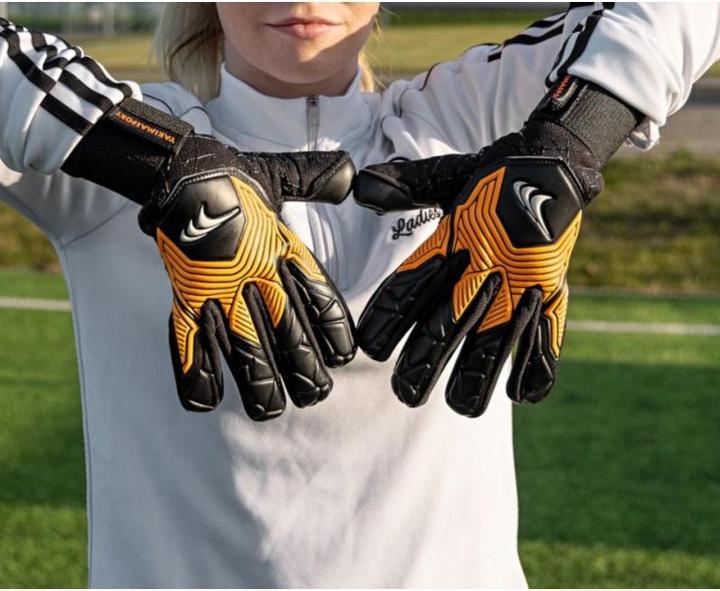 Produktbild Yakimasport Torwarthandschuhe (9)