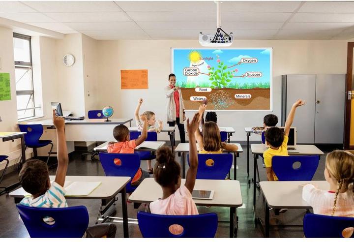 Image du produit Epson EB-X49 (3600 lm, 1 - 1.2:1)