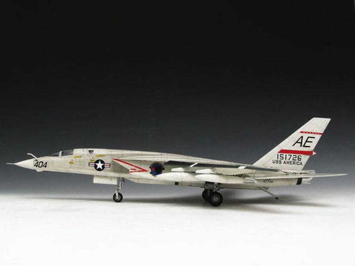 Produktbild Trumpeter North American RA-5C Vigilante