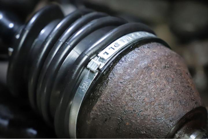 Actual product image BGS Axle boot clamp set