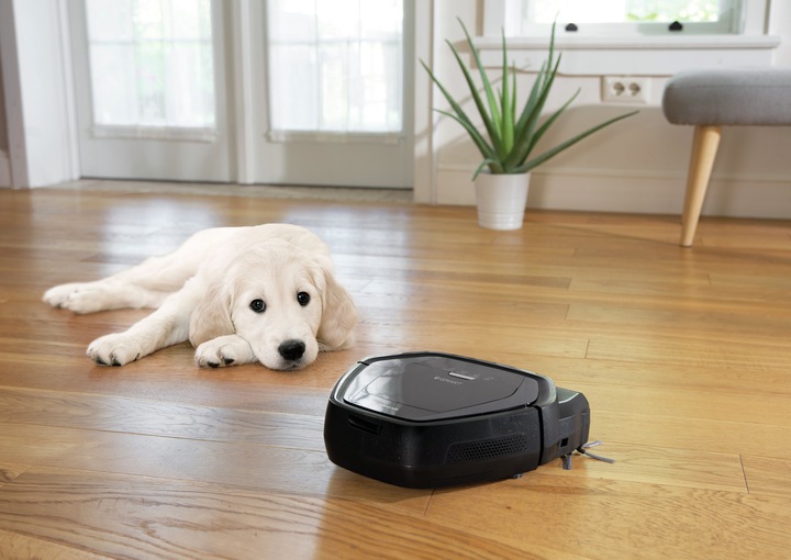 Actual product image Gorenje Small appliances RVC 216BK SW SAUG WIPING ROBOT 21.6V (Robot vacuum)