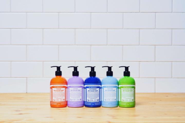 Productafbeelding Dr. Bronner's Biologische Suikerzeep Citroengras Limoen 355 ml (Lippenbalsem)