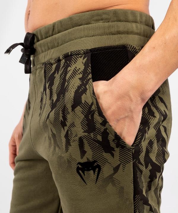 Produktbild UFC | Venum Authentic Fight Week Herren Shorts (S)