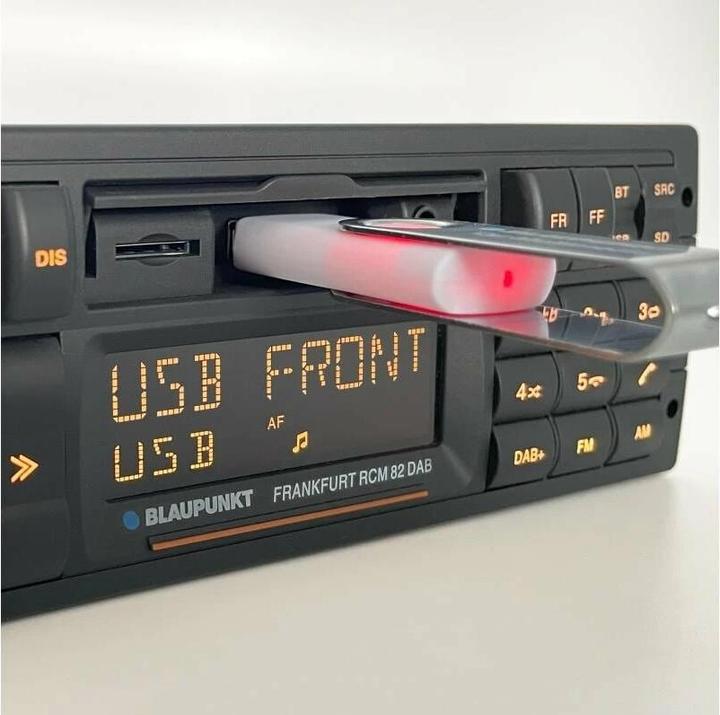Actual product image Blaupunkt Frankfurt RCM82DAB
