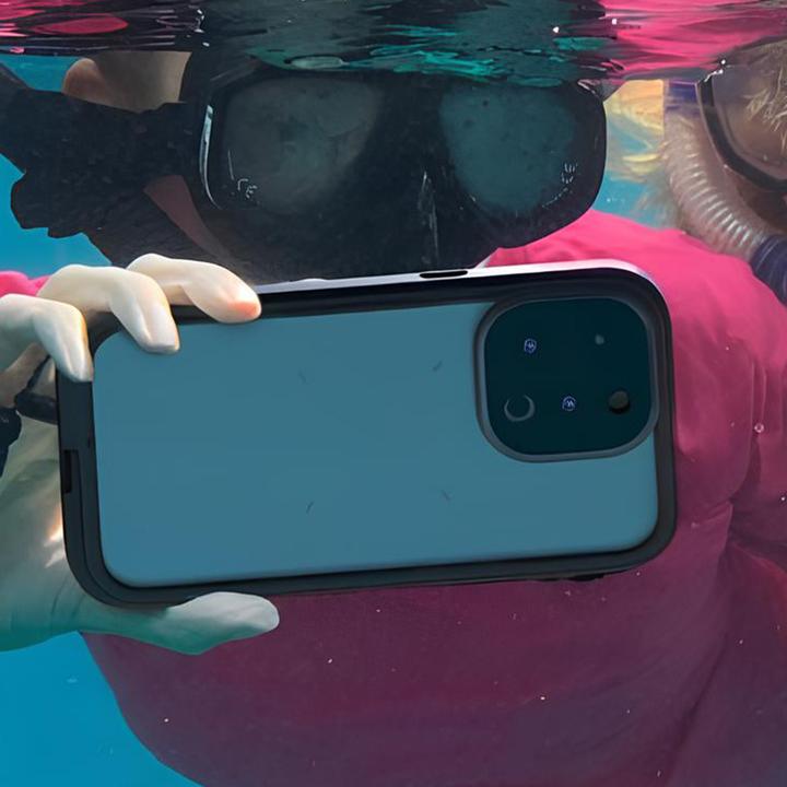 Actual product image Catalyst Total Protection Case (Apple iPhone 14 Plus)