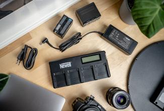 Image du produit Newell DF-4CH Chargeur 4x pour batteries NP-F Sony (Chargeur de batterie d'appareil photo)